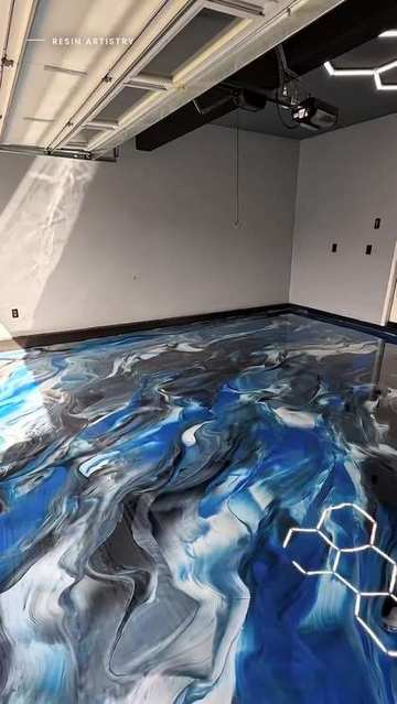 Resin Artistry — Blue pour reel